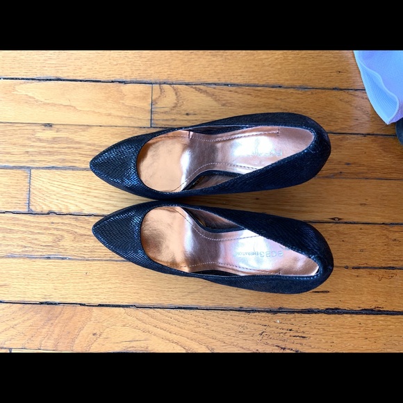 BCBGeneration Black Heels - Picture 3 of 4